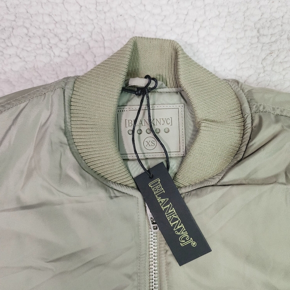 NWT Oversized Blanknyc Bomber - Picture 6 of 8